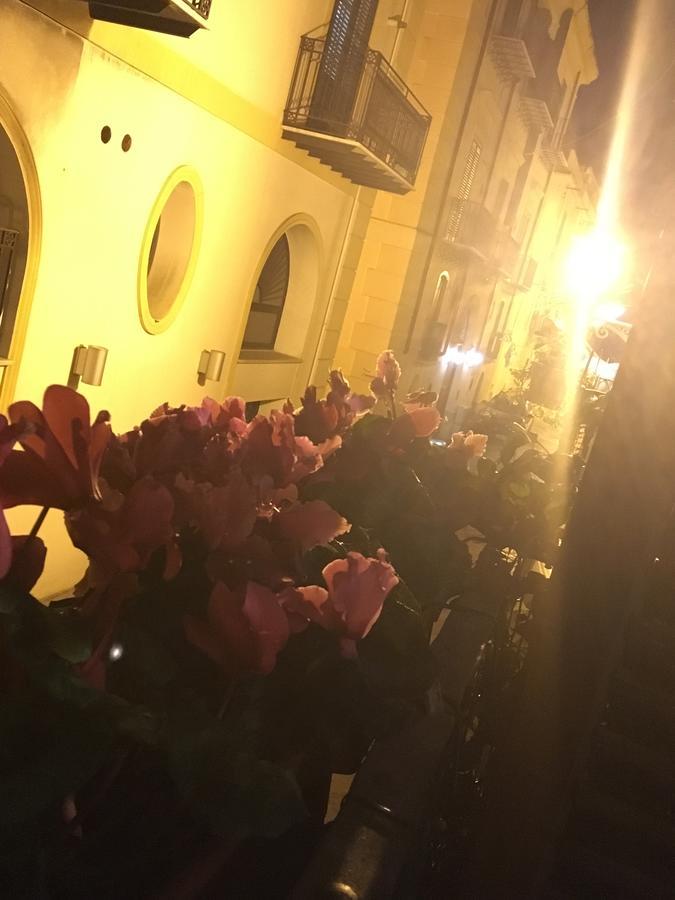 Ai Carrettieri Della Cattedrale Apartamento Palermo Exterior foto